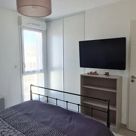 Sunset Apartment *